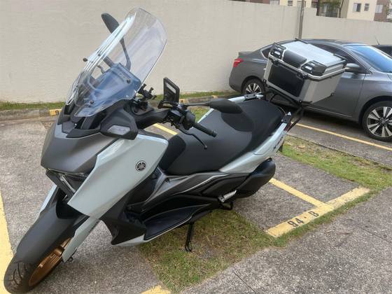 YAMAHA XMAX 300 CONNECTED ABS 